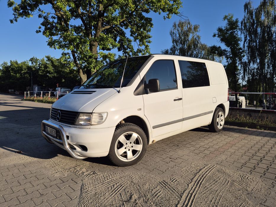 Mercedes-Benz Vito 2.2 CDI 2002r klimatyzacja łóżko alu16