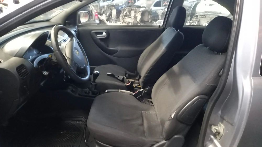 Caixa Velocidades Opel Corsa C 1.2 de 2003