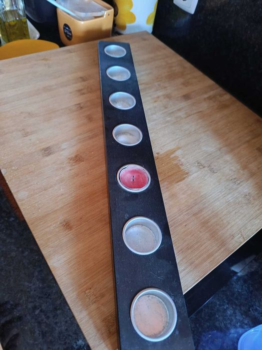 Castiçal em madeira para 7 velas