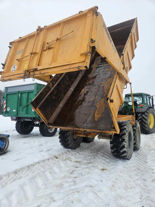 Przyczepa skorupowa Rolland Turbo 13 STAN IDEALNY!
