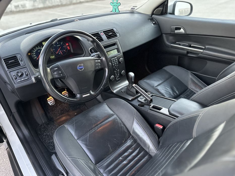 Volvo C30 R-Design - Oportunidade