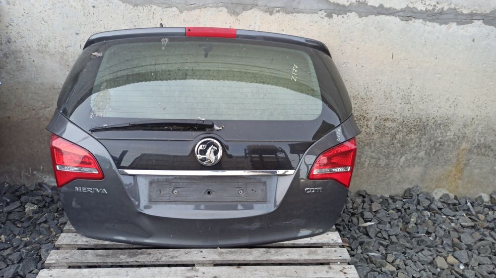 Крышка багажника ляда opel meriva b мерива кришка меріва багажніка багажнік багажник скло стекло розборка разборка розбірка автозапчасти