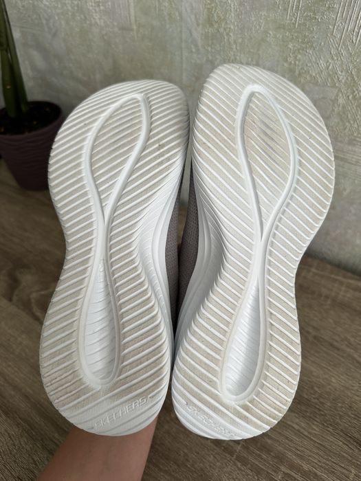Фірмові мокасини Skechers