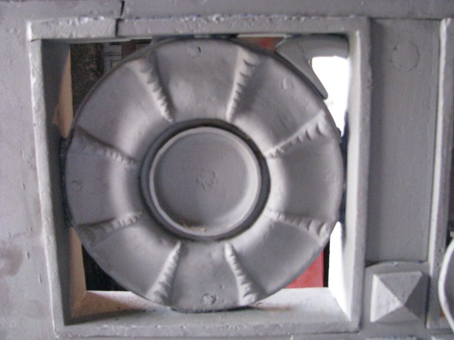 Піскоструй ,воріт,перил,автомобільних дисків,реставрація виробів.