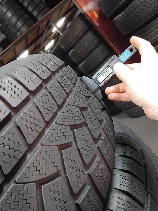 Шини бу 235/65 R17 Continental 4X4 Winter Contact Комплект Зима