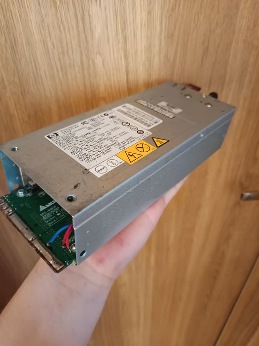 Zasilacz serwerowy HP hpe HSTNS PD05 DPS-800GB A 1000W 1KW 800W 80a