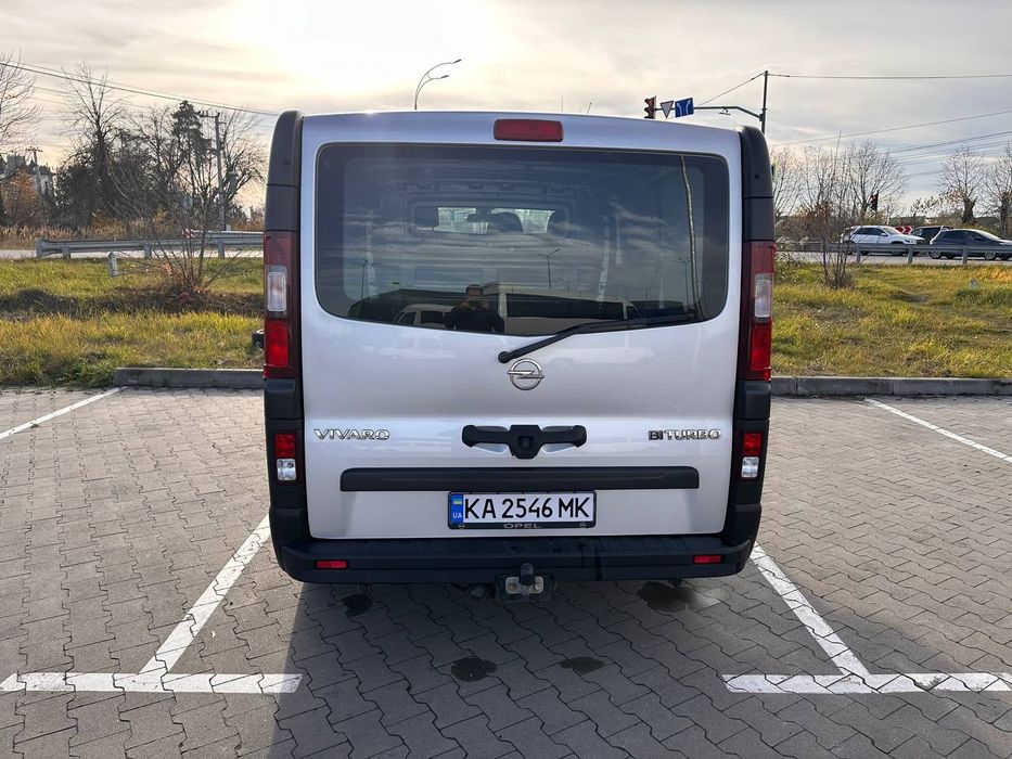 Opel vivaro 2017