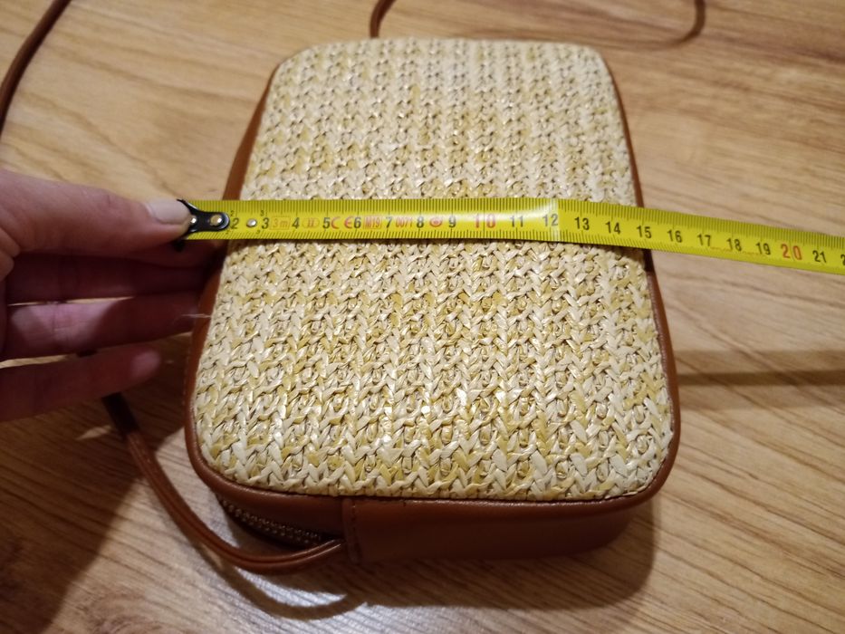 Mała na ramię słomkowa ecru brązowa hm nowa