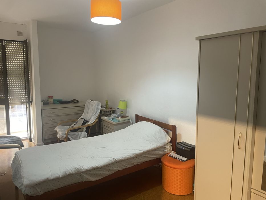 Arrendamento 330€ entrada sem causão