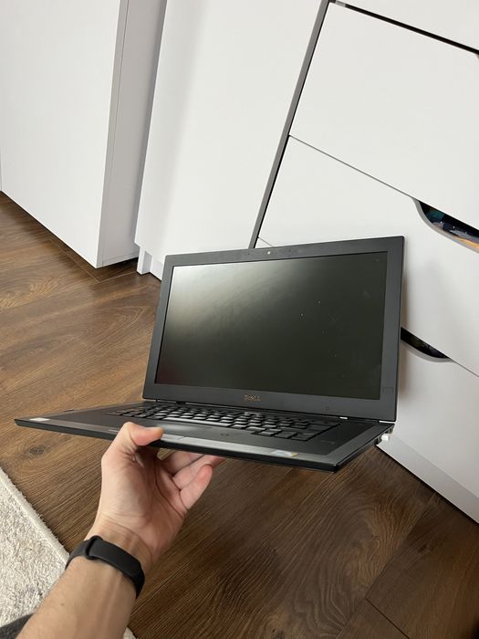 Ноутбук Dell