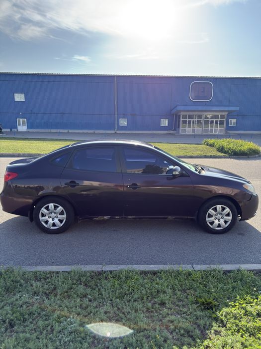 Продам Hyundai elantra 2010