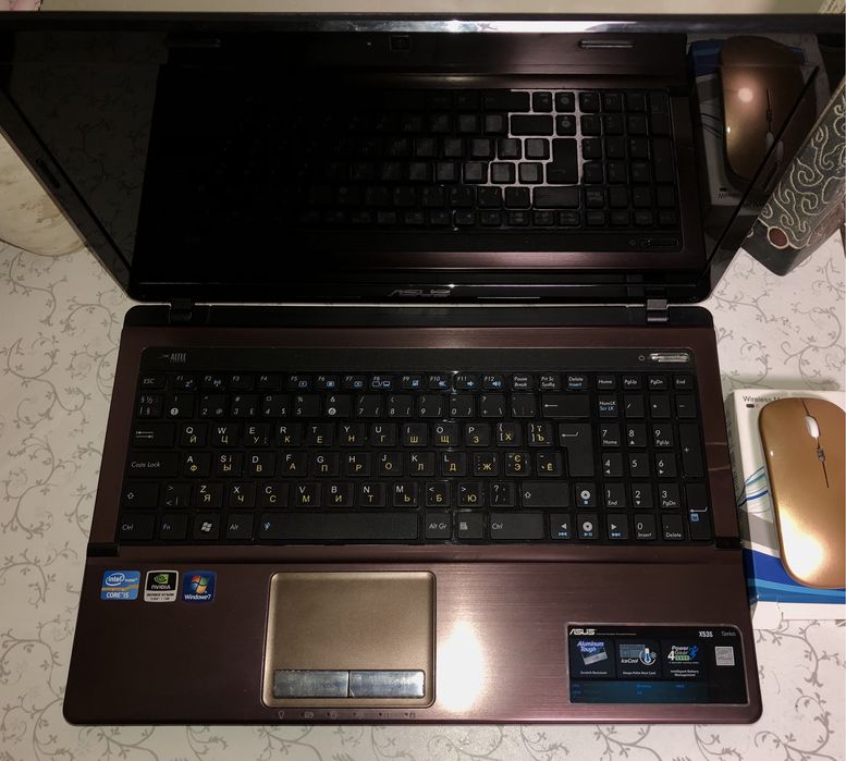 Asus x53s intel i5+SSD 480 ГБ+8 ГБ ОЗУ+nVidia 540m (1ГБ)