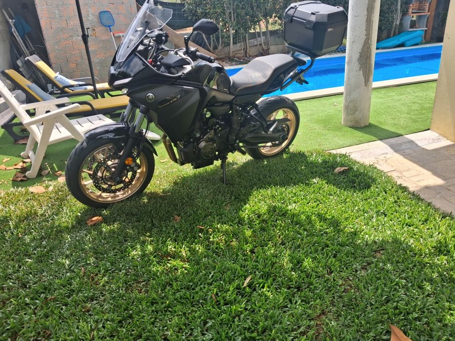 Yamahs tracer 700 negociável.. reservado
