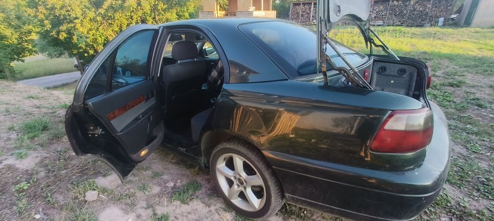Продам Опель Омега б рестайлінг 2002р