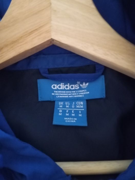 Casaco Adidas com carapuço original