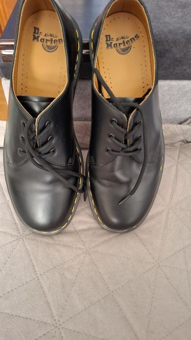 Buty Dr. Martens 3 dziurkowe nowe