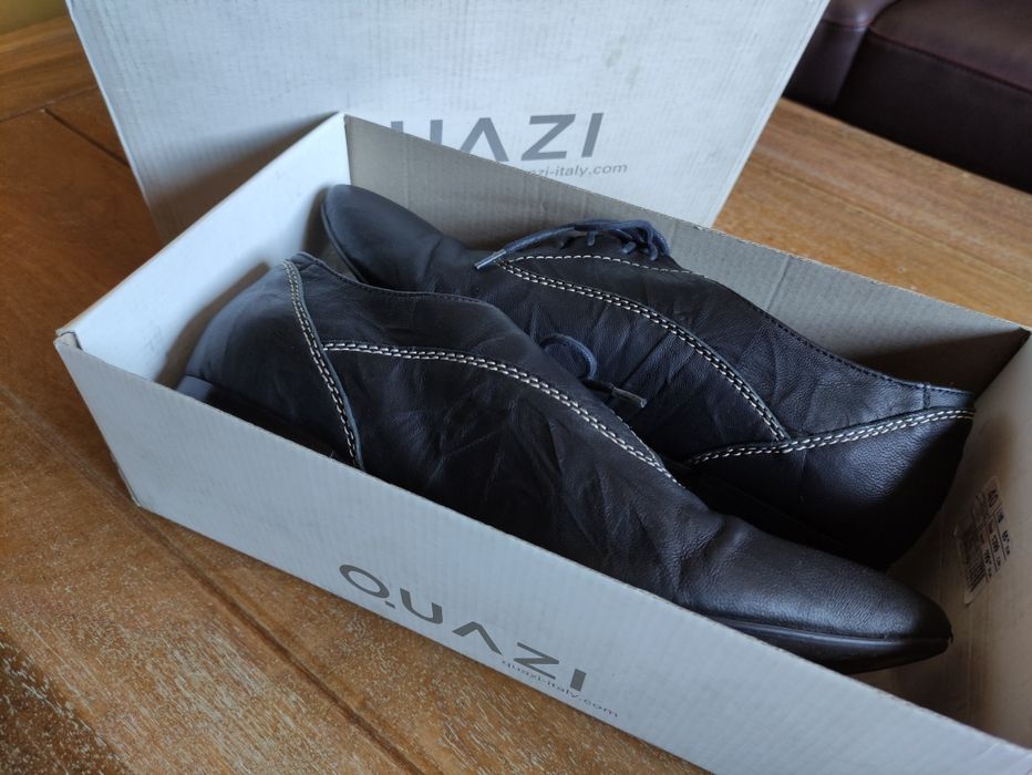Buty jazzówki Quazi, r. 40, stan bdb, czarne