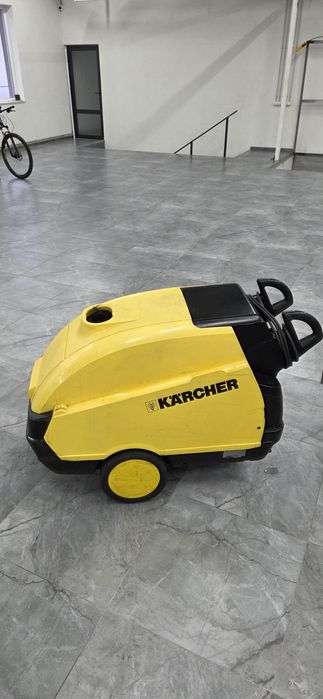 Karcher HDS 895 мийка високого тиску
