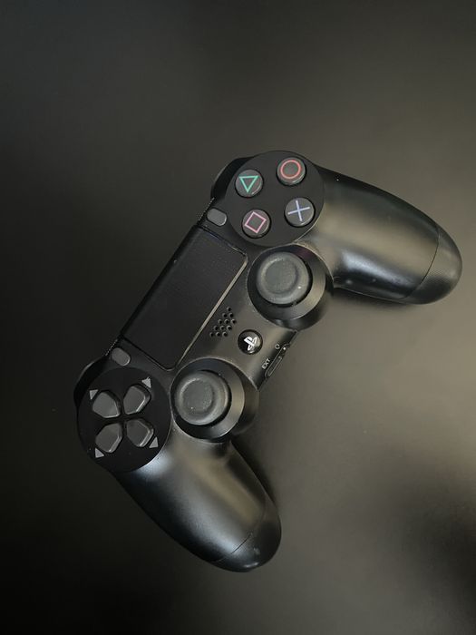 Konsola Playstation 4