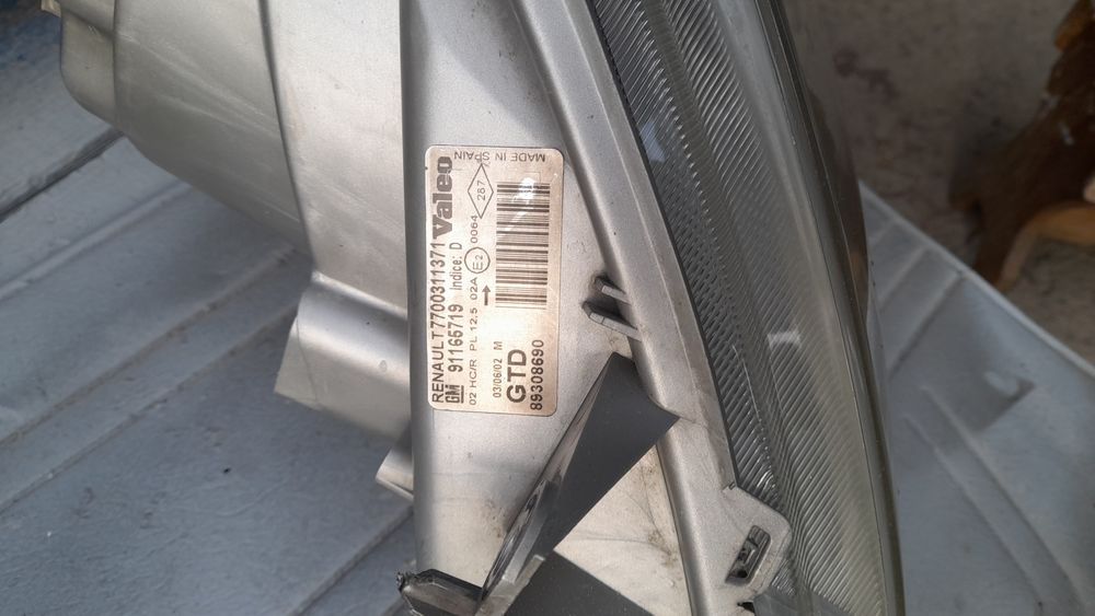 Оптика Опель Виваро