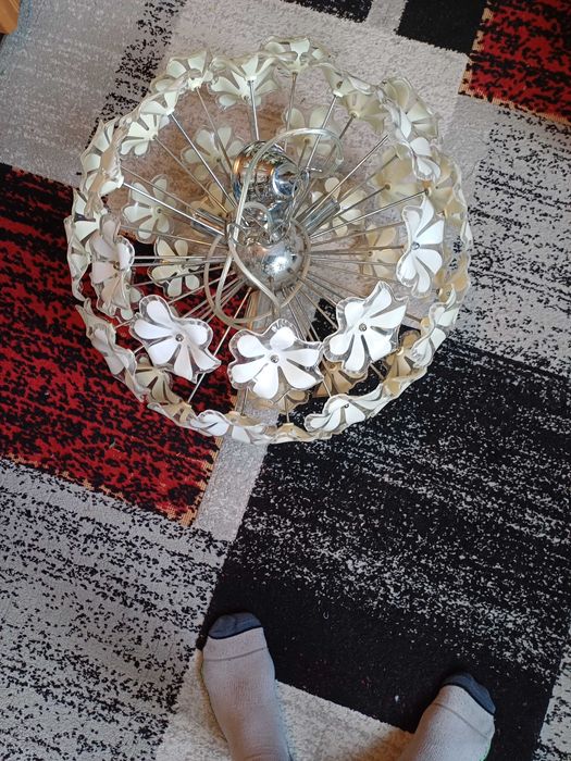 Sprzedam żyrandol i 2 kinkiety