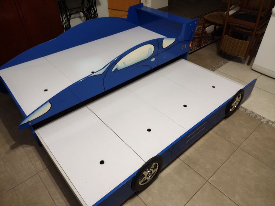 Łóżko dla dziecka samochód