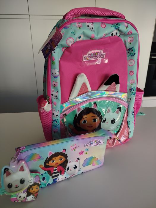 Mochila e estojo Gabby