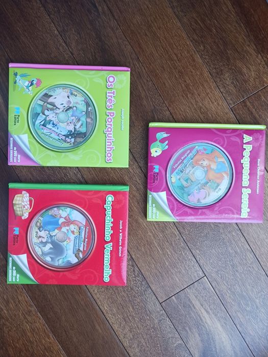 Livros de historias tradicionais com DVD