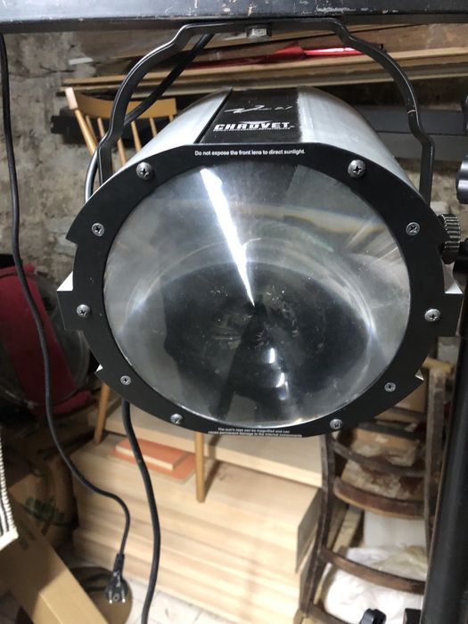 Продам світлові прибори led par Big і стійку