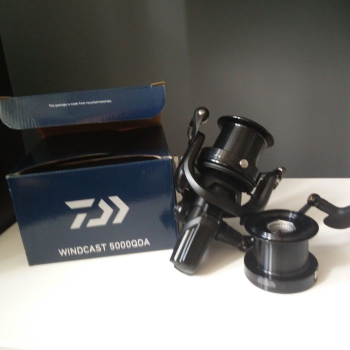 Kołowrotek Daiwa Windcast QDA 5000.