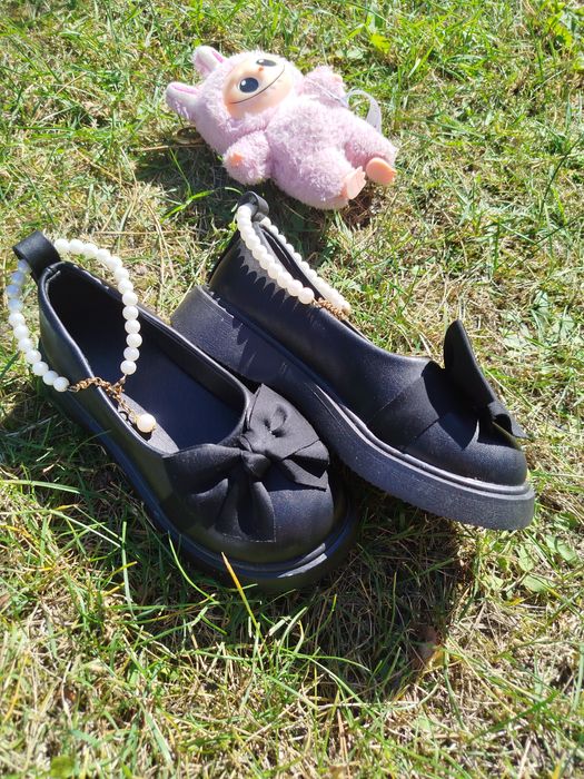 Продам туфлі для принцеси