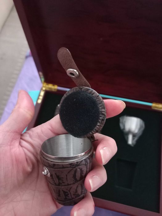 Фляга для  алкоголю, подарунковий набір фляга