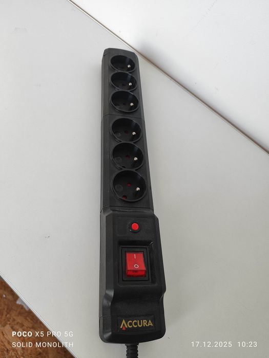 Listwa przepięciowa Acurra Premium Crux