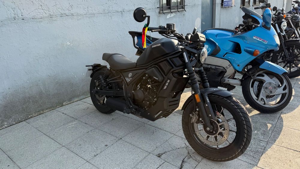 Vendo mota Zontes C, 125cc