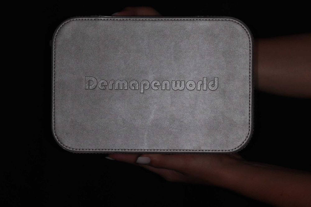 Dermapen 4 Equipamento e Cosmética