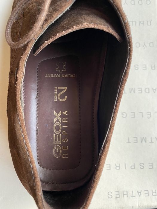 Sapatos Geox camurca castanho chocolate N.41