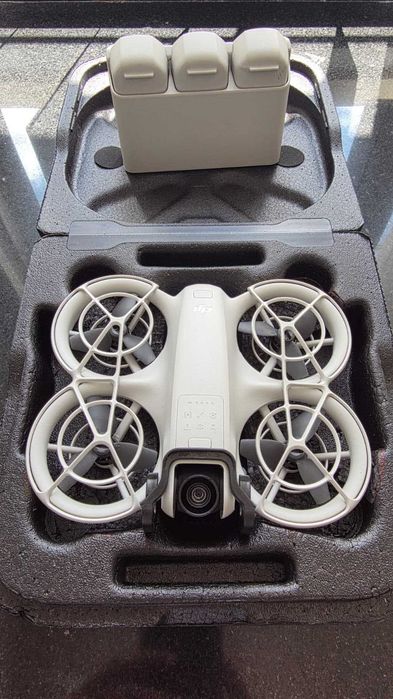 DJI NEO rigorosamente novo