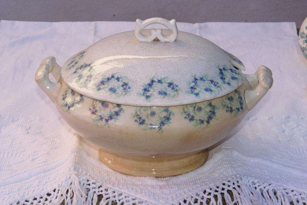 Conjunto louça da Fábrica de Sacavém