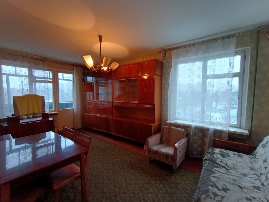 3-кімнатна 3/5 63м, брежнівка