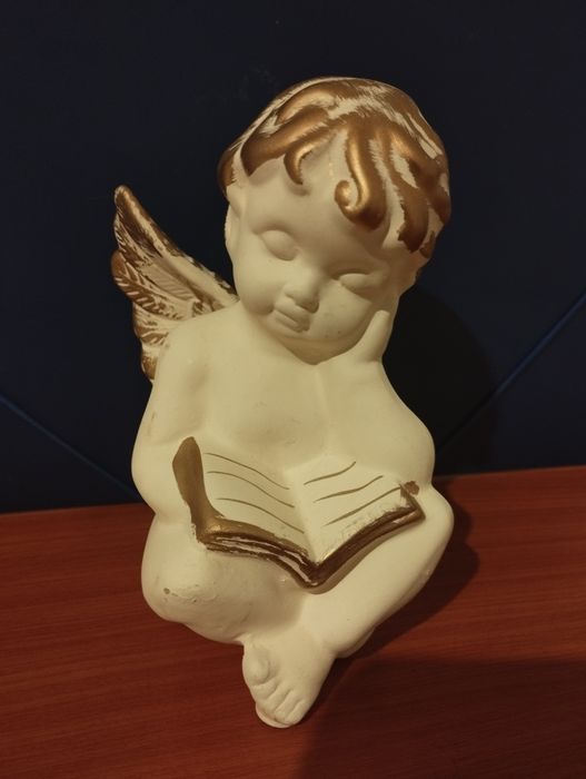 Статуетка Сплячий ангел з книгою