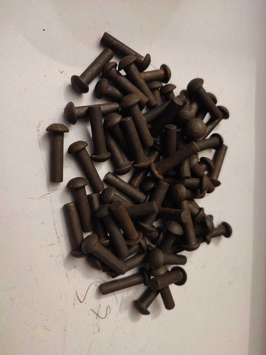 Обивочные стальные заклепки 6 мм ссср 66шт одним лотом.