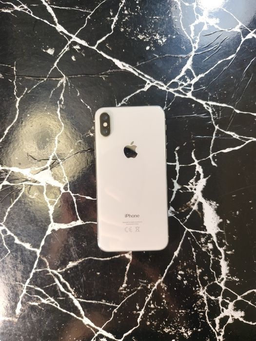 Продаю Iphone X 256 gb