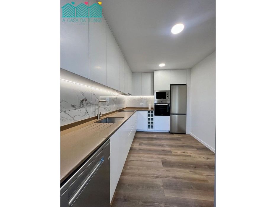 Apartamento T3 com garagem em Coimbra