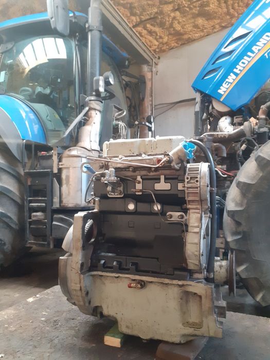 silnik po remoncie mf255 ursus3512