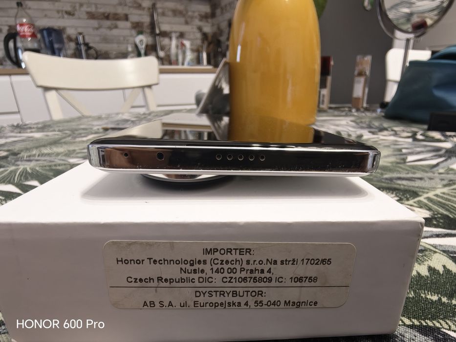 Telefon Honor 200 pro