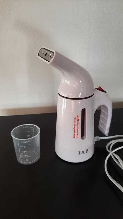 Ferro vertical a vapor