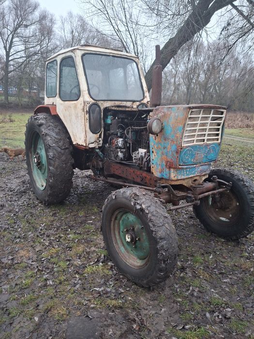 Трактор ЮМЗ-6.!!