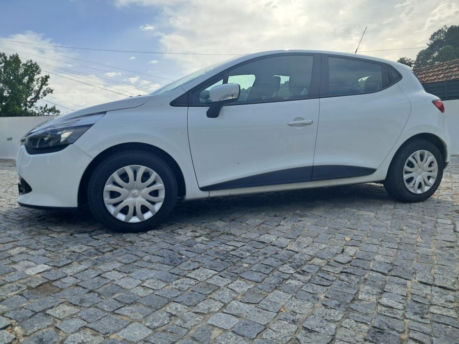 Renault Clio — fotografia 2