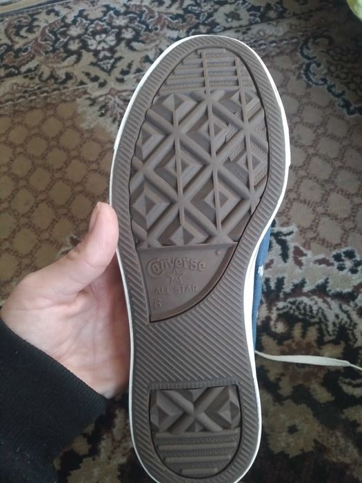 Продам нові кеди