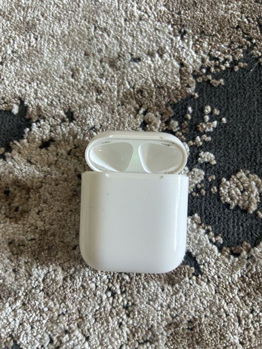 Аерпотс AirPods Apple
